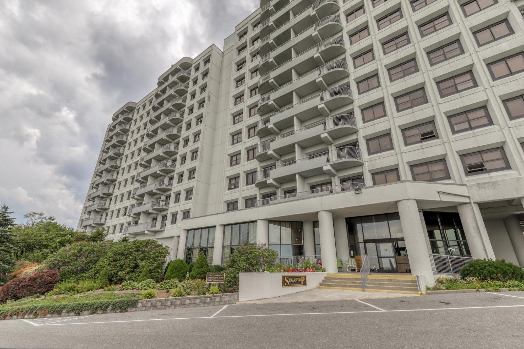 Sugar Top Condos ชูการ์เมาน์เทน ภายนอก รูปภาพ