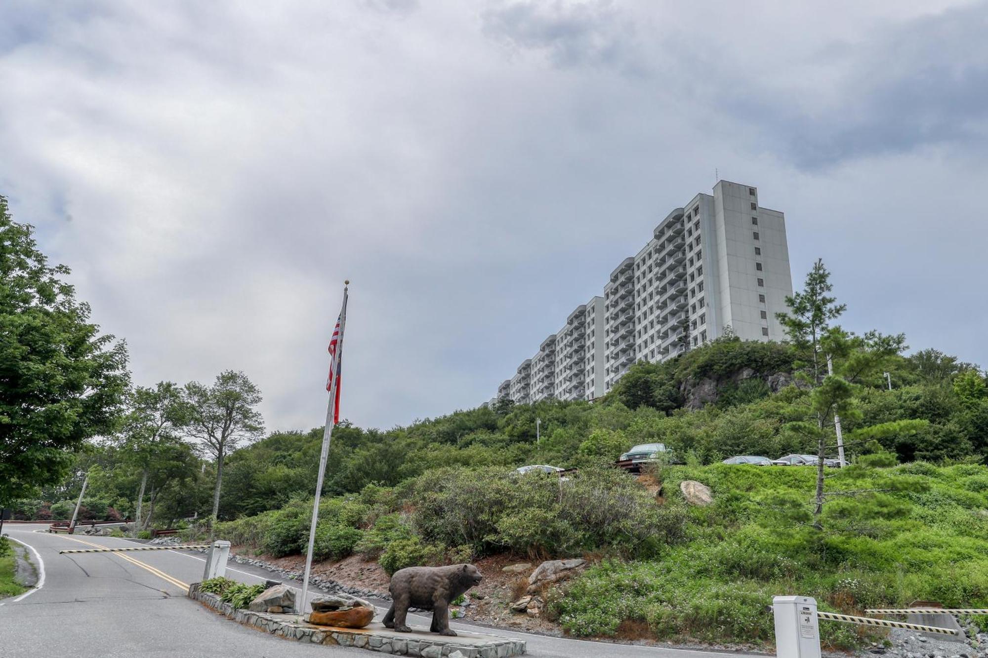 Sugar Top Condos ชูการ์เมาน์เทน ภายนอก รูปภาพ